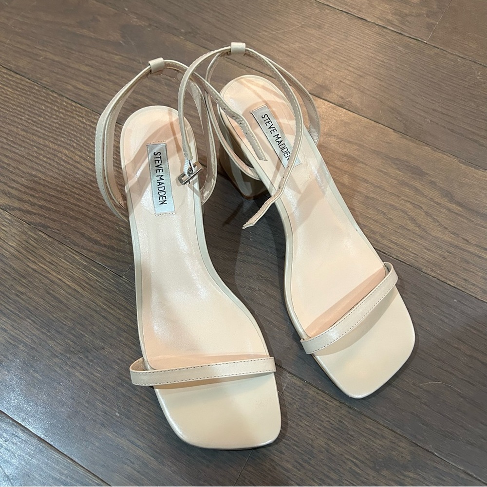 Steve Madden Audrina Sandal - 9.5 - Picture 2 of 6